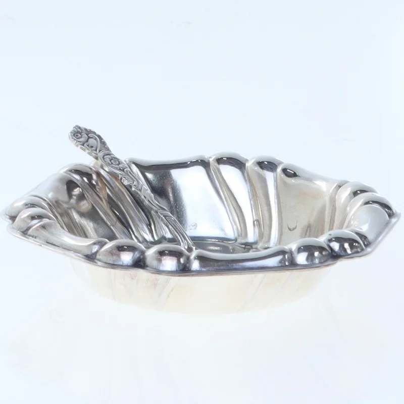 Lille sølvtallerken (str. 7,5 x 1 cm)