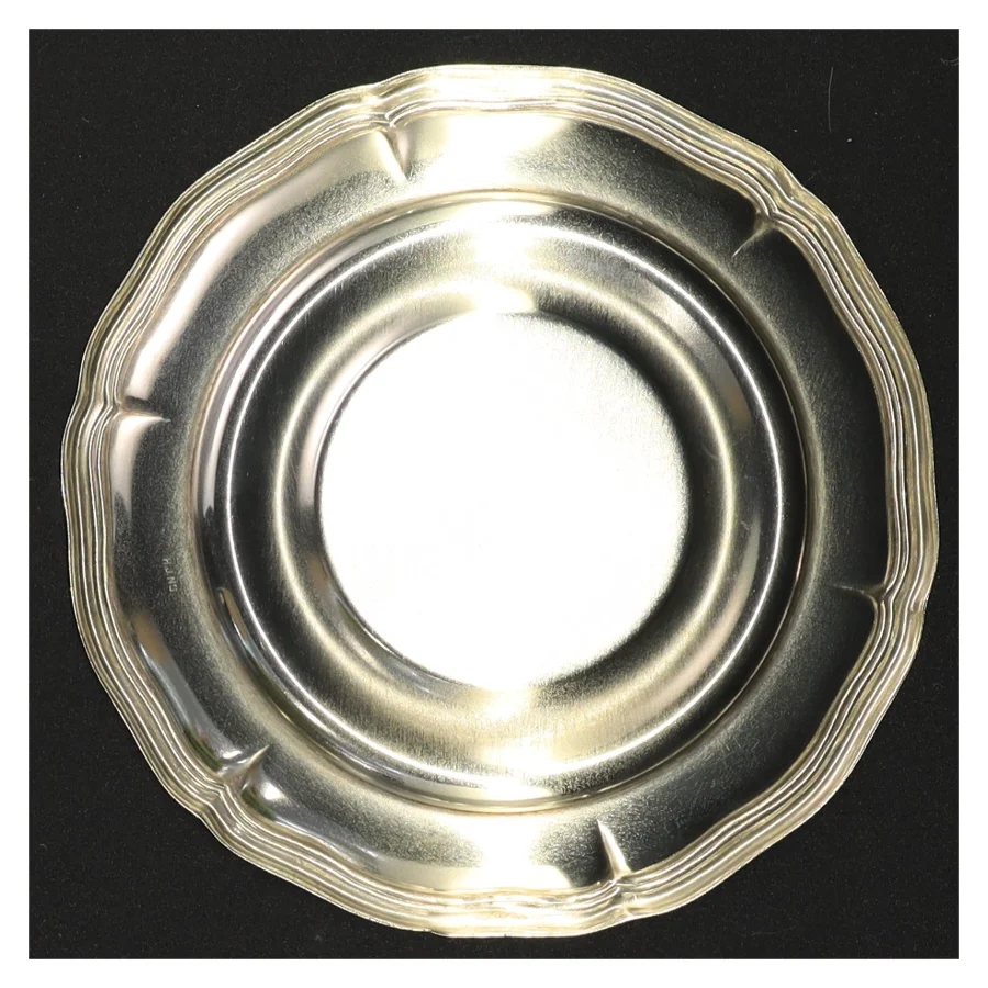 Sølvfarvet tallerken (str. 14 cm)