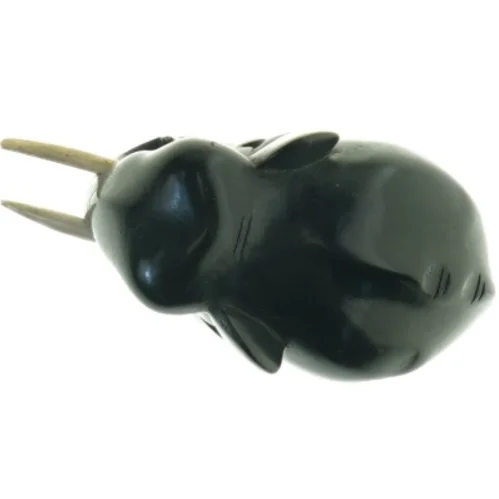 Sort elefantfigur i træ (str. 11 x 9 cm)