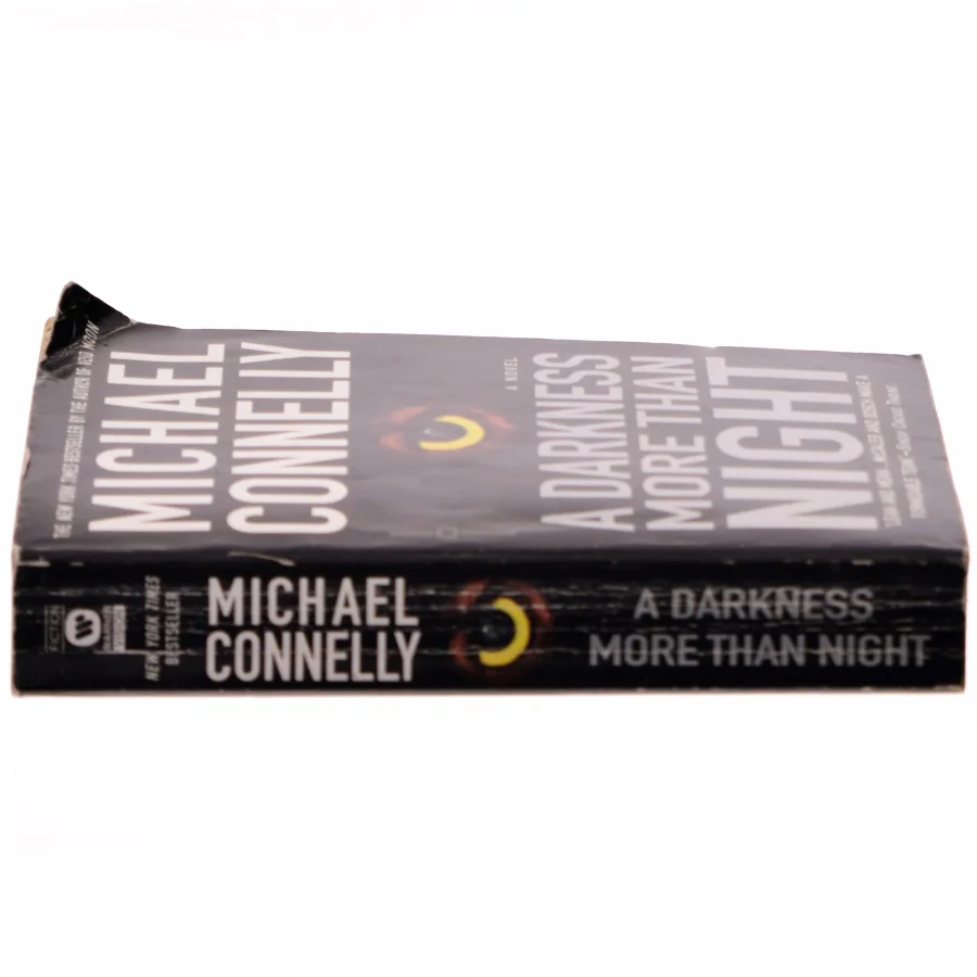A Darkness More Than Night af Michael Connelly (Bog)