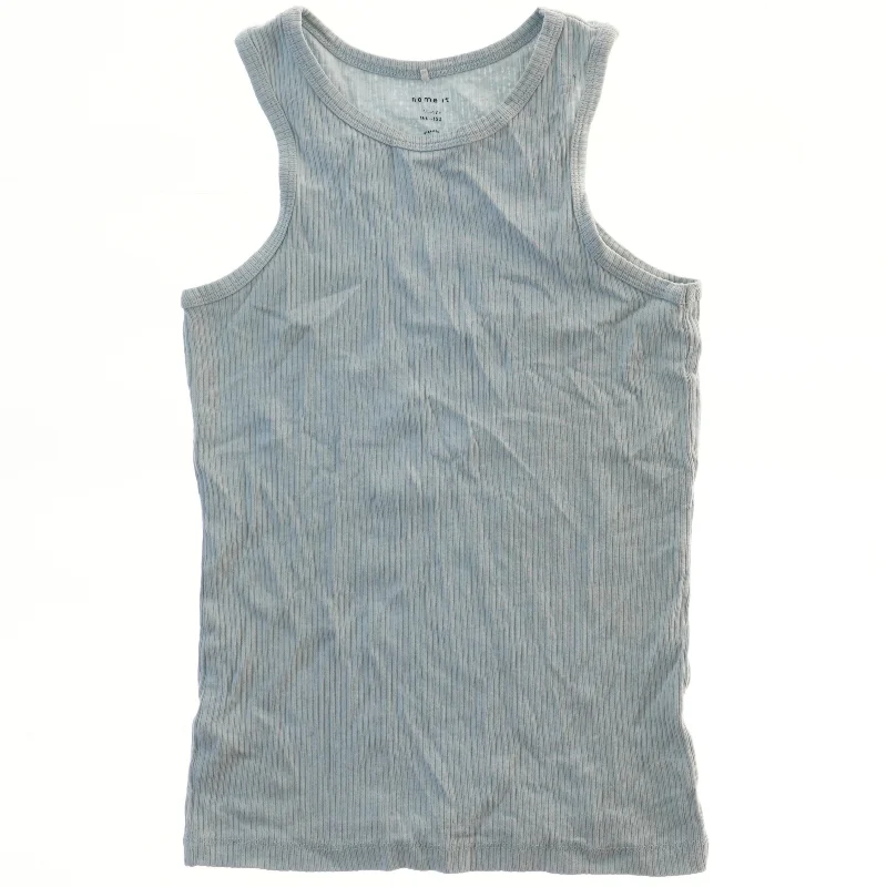 Ribbet tanktop fra Name It (str. 146)