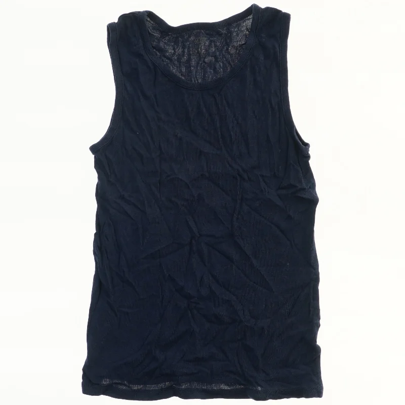 Ærmeløs top fra H&M (str. 146)