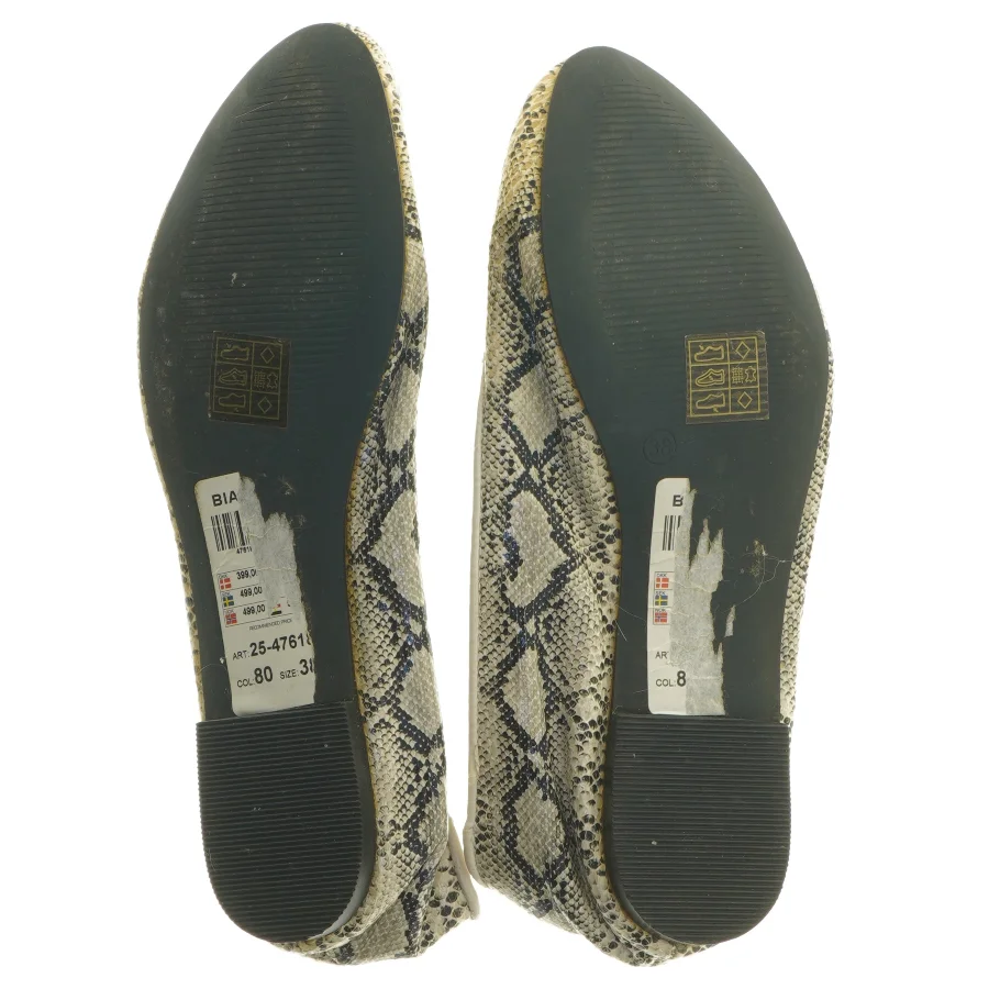 Nye Dame loafers med slangeskindsmønster (str. 38 )