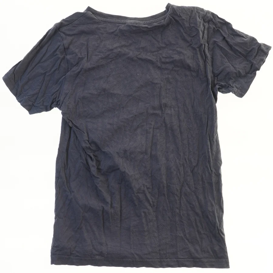 T-shirt med logo fra Hummel (str. 152)