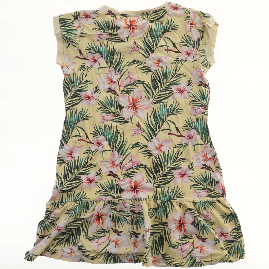 Blomstret sommerkjole fra Krymmel (str. 140)