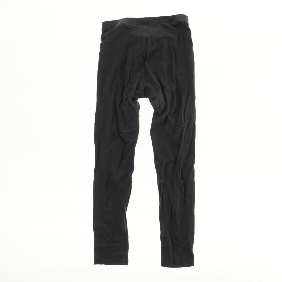 Lange sorte underbukser fra H&M (str. 134)