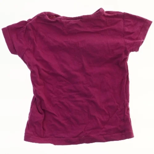 T-shirt med motiv fra Disney (str. 104)