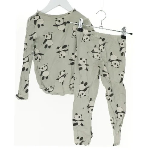 Børnesæt med panda print fra Zara (str. 104)