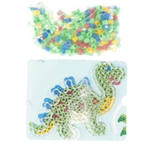 Perleplade med dyr og perler fra Hama (str. 23x15 cm)