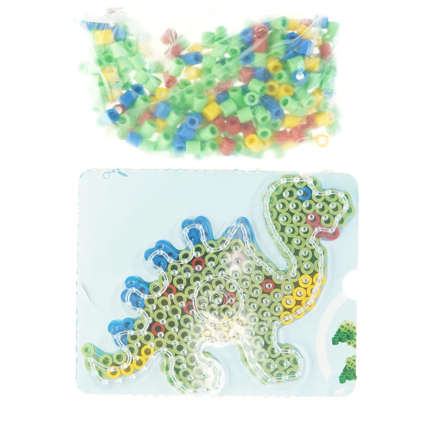 Perleplade med dyr og perler fra Hama (str. 23x15 cm)