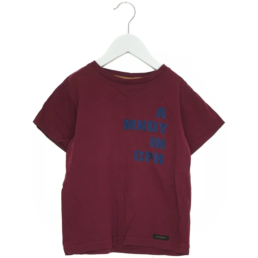 T-Shirt fra A Monday (str. 116 cm)