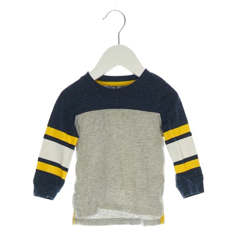 Bluse fra Carter's (str. 12 mdr.)