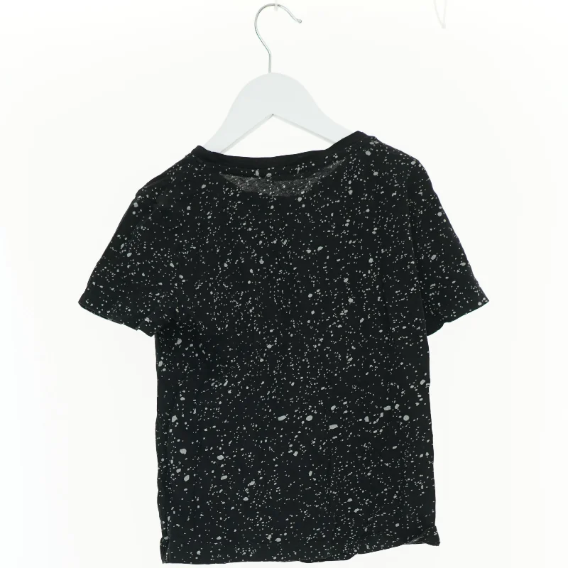 T-Shirt fra H&M (str. 128 cm)