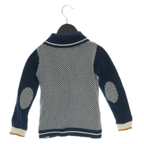 Cardigan fra Guess (str. 6)