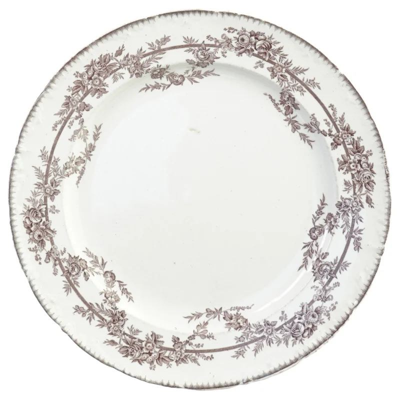 Gammel tallerken fra E. Bourgeois. Diameter 26 cm.