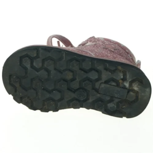 Sko fra Chicco (str. 23)