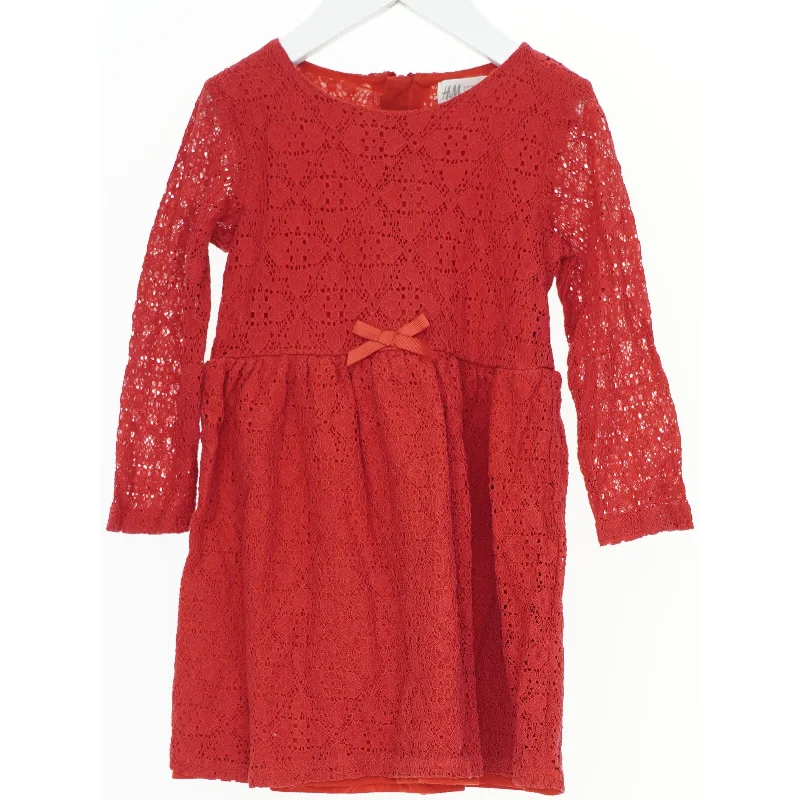 Rød blondekjole / julekjole fra H&M (str. 98)