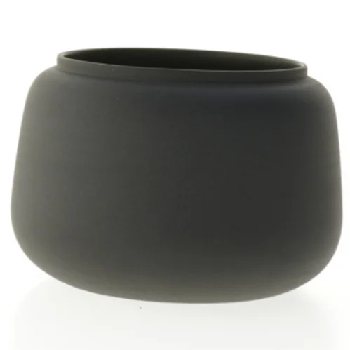 Sort keramikskål, Ditte Fischer Copenhagen (Ø 13 cm)