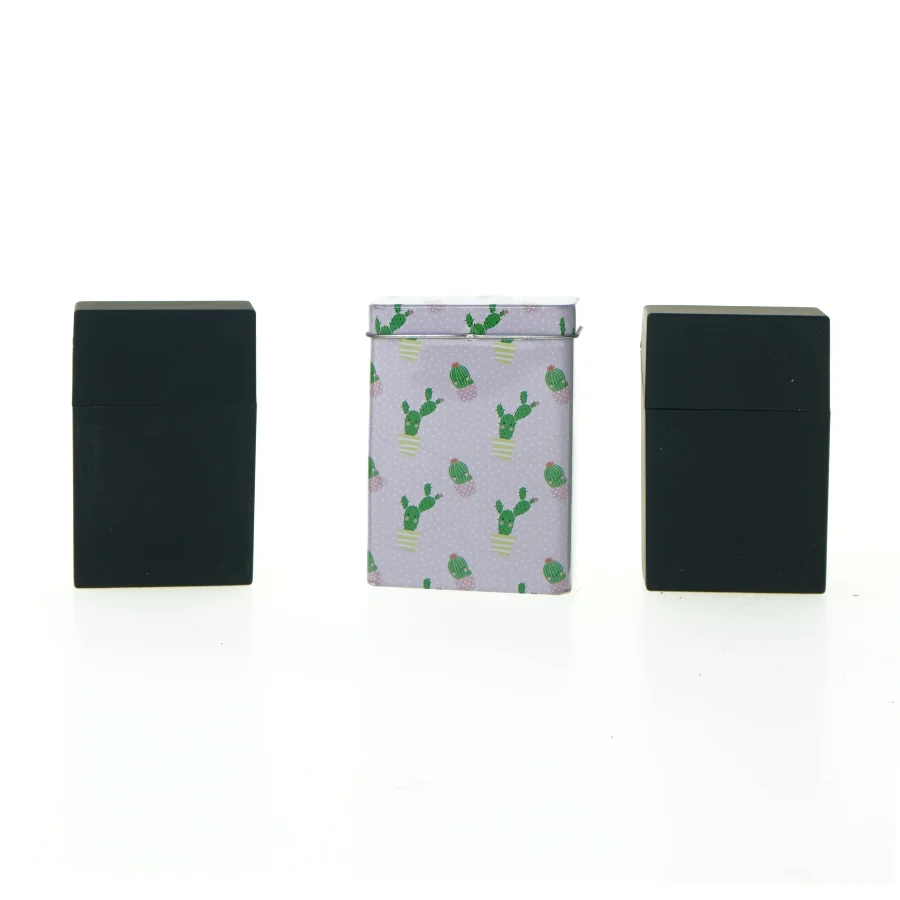 Tre cigaret etuier (str. 9 x 6 x 3 cm)