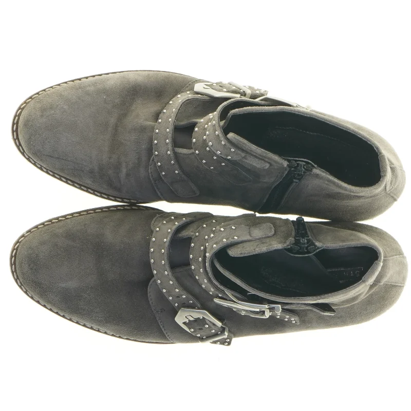 Støvler med nitter fra Free Flex (str. 38)