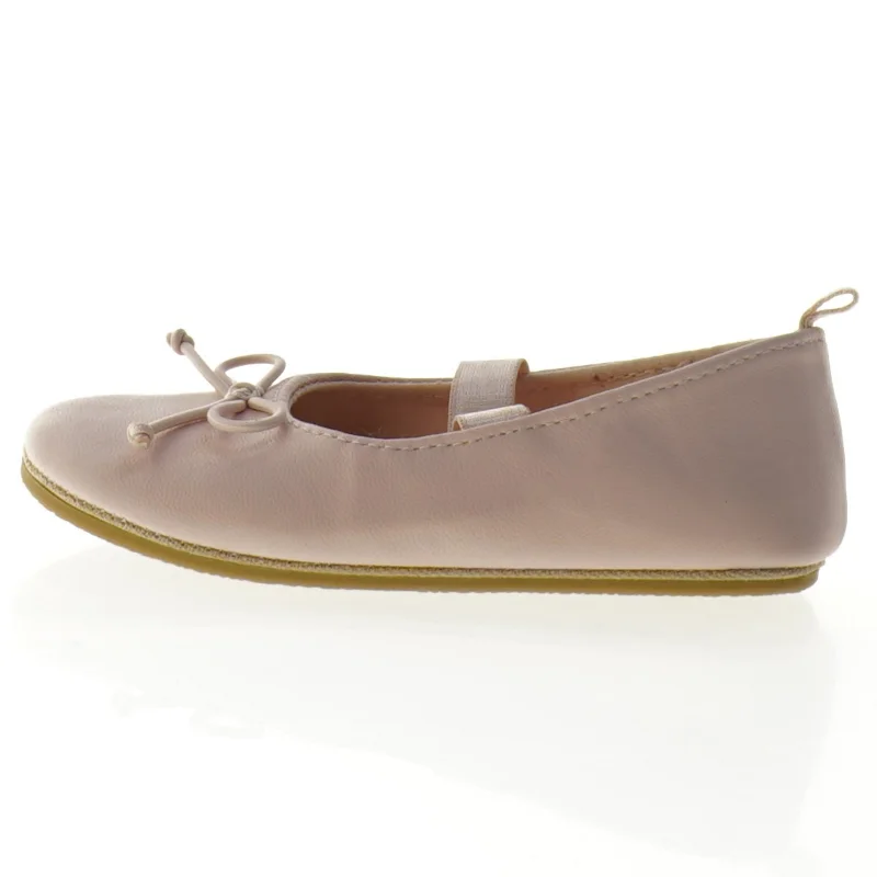 Balletflats til børn fra H&M (str. 22)