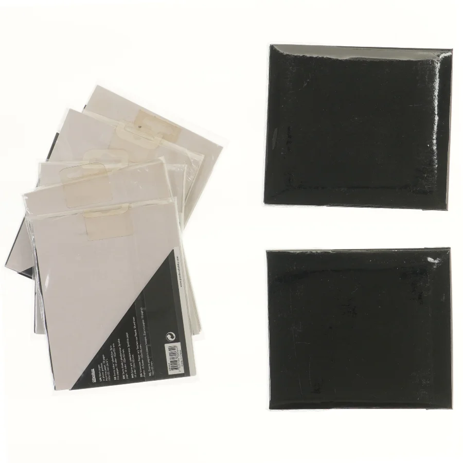  med mange ekstra sider/plastlommer 152x152 mm