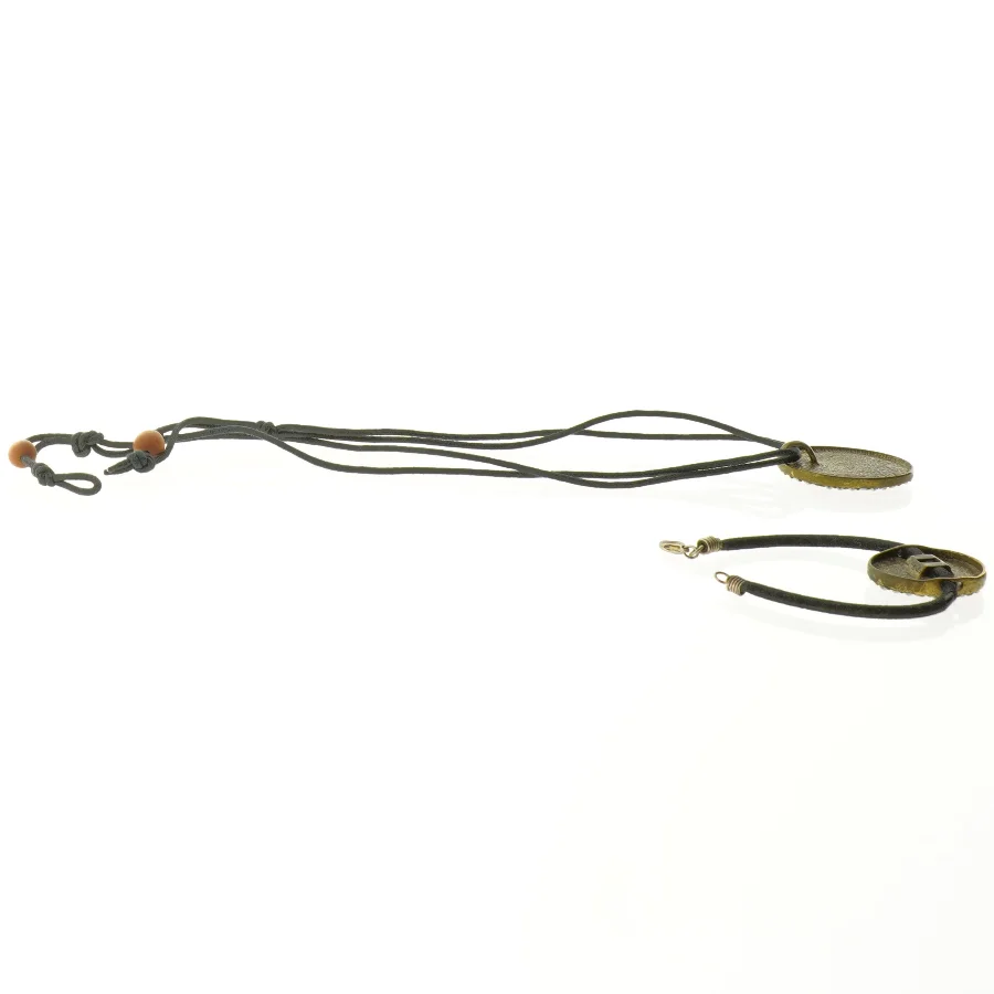 Smykkesæt med guldsmede (armbånd og halskæde)