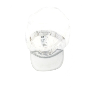 Kasket / solhat til baby fra H&M (str. 86)