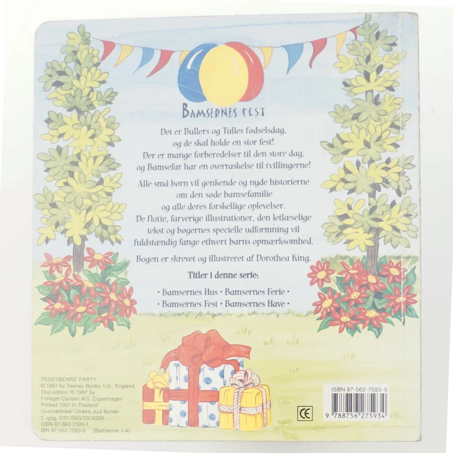 Børnebog “Bamsernes fest” med udskårne 3D-sider