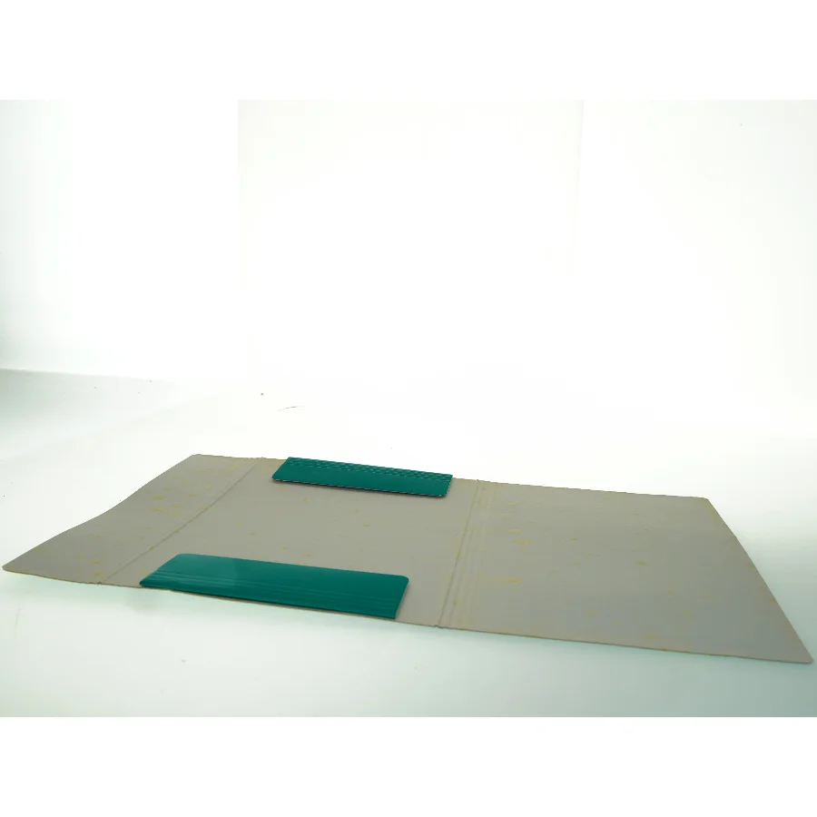 Syv grønne blanke A4 mapper med elastiklukning