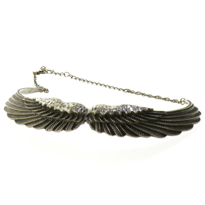 Halskæde med vinger fra Zara (str. 33 cm)