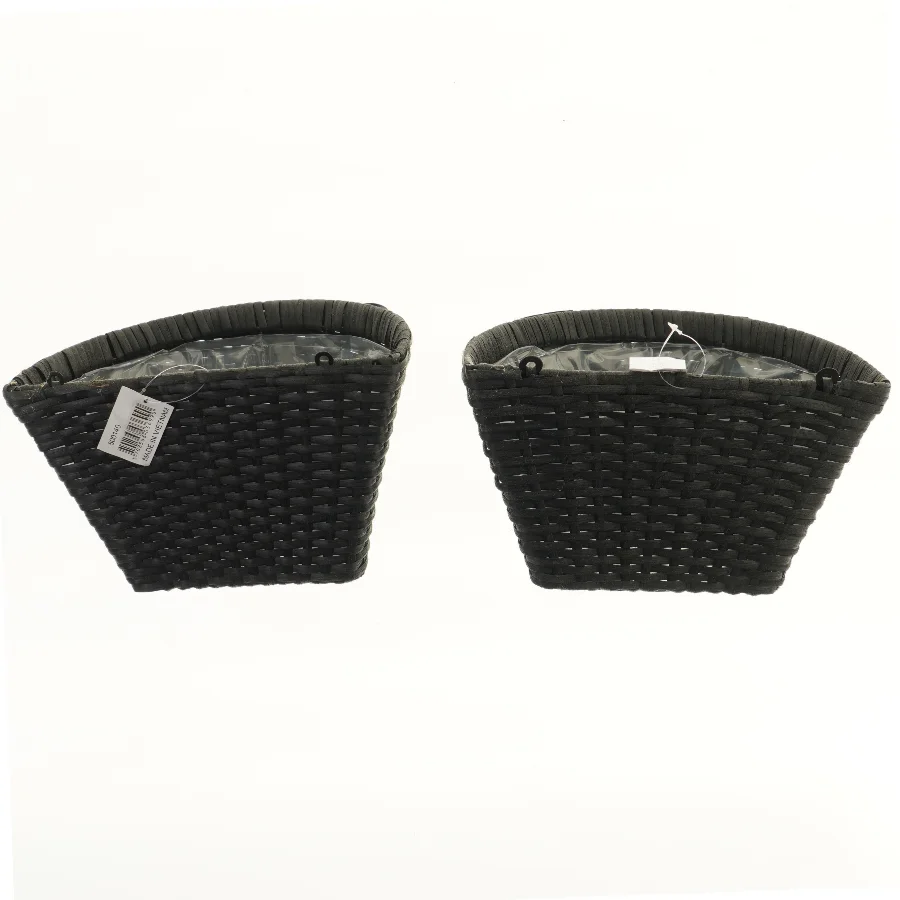 To vægkurve i sort flet - nye og ubrugtr