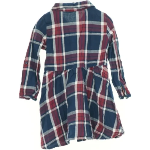 Kjole fra H&M (str. 92 cm)