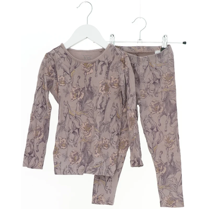 Nattøjssæt sæt heste og gyldne detaljer (str. 98)