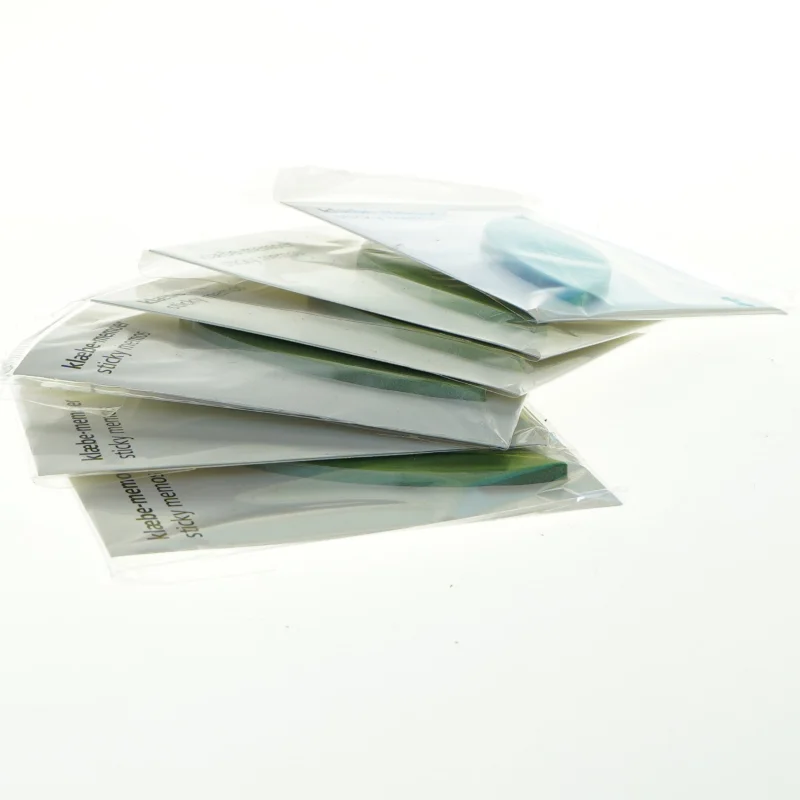 Seks pakker selvklædende memoer (post-it notes) med bladmotiv (10 cm) 10 cm)