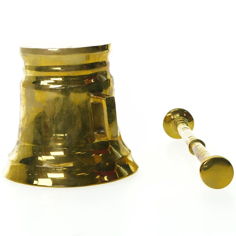 Morter i messing (højde 12 cm)