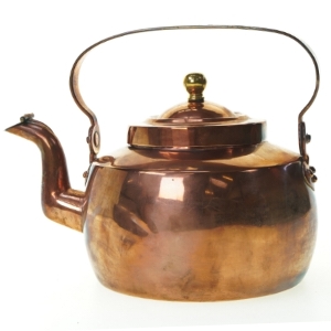 Stor kobberkedel, slagloddet i bunden