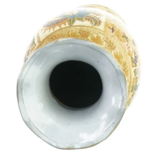 Vase med kinesisk motiv (Højde 25 cm.)