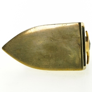 Gammelt strygejern i messing til kul (14 x 12 cm)