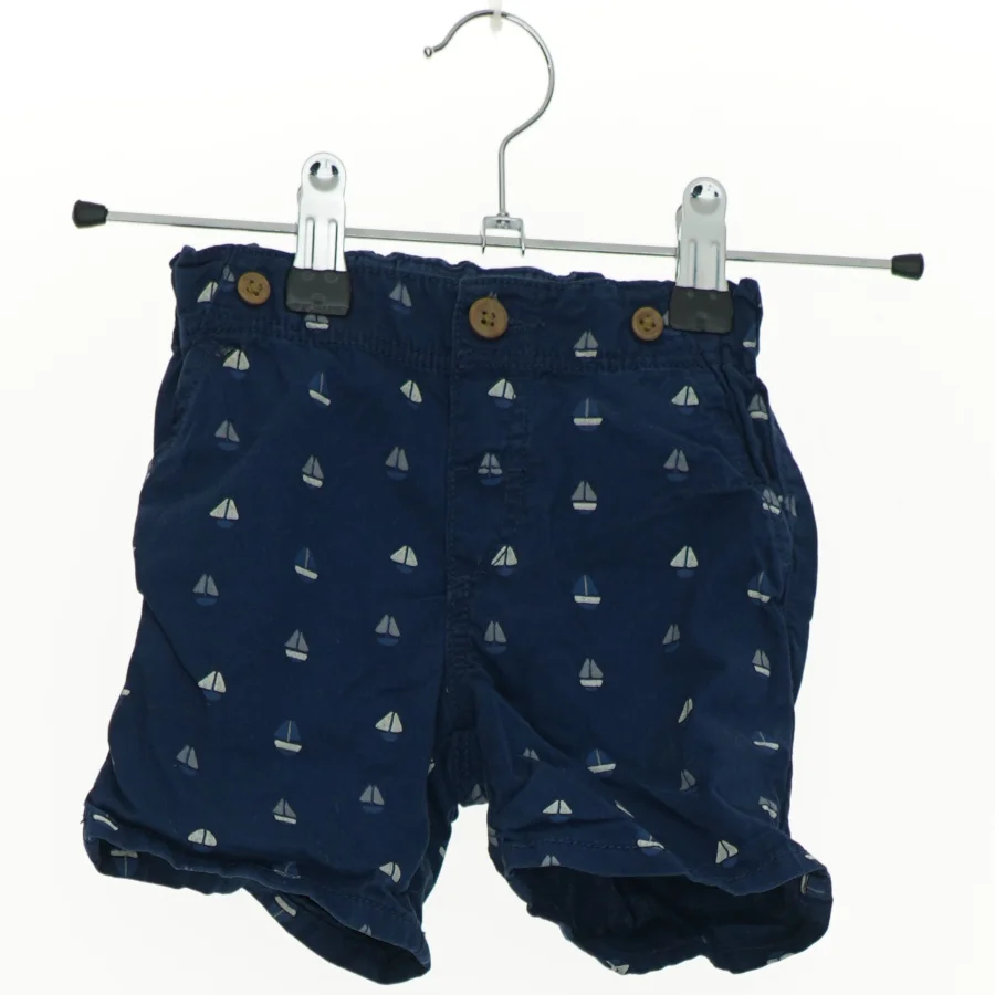 Shorts fra H&M (str. 74 cm)