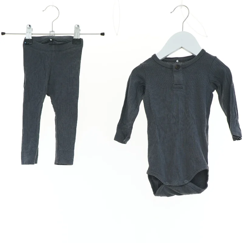 Sæt fra Name It (str. 68 cm)