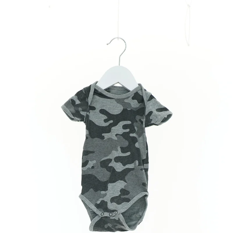 Bodystocking fra Mads & Mette (str. 80 cm)