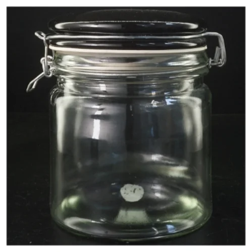 Opbevaringsglas med sort låg (str. 18 cm)