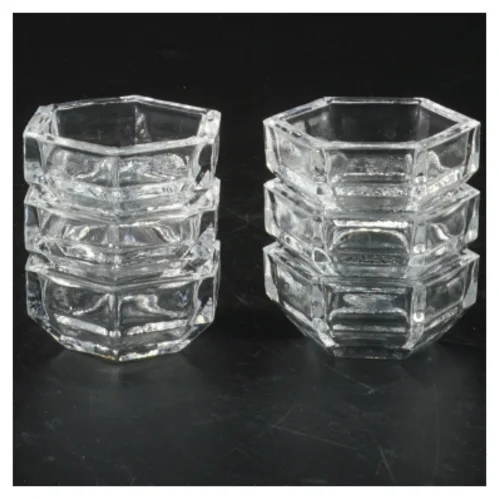 Sæt med seks glasfyrfadsstager (str. Ø. 5,5 cm. 6 styk)