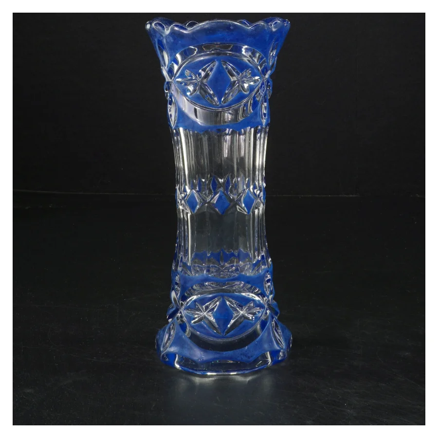 Dekorativ vase i glas (str. 18x7,5 cm)