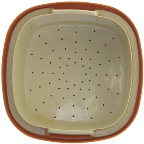 Tupperware opbevaringsboks med dræn fra Tupperware (str. 23,5x23,5 cm)