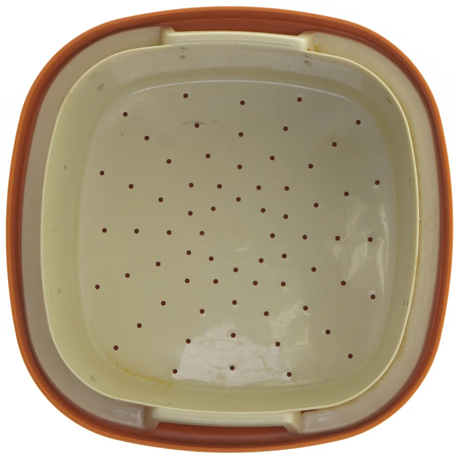 Tupperware opbevaringsboks med dræn fra Tupperware (str. 23,5x23,5 cm)