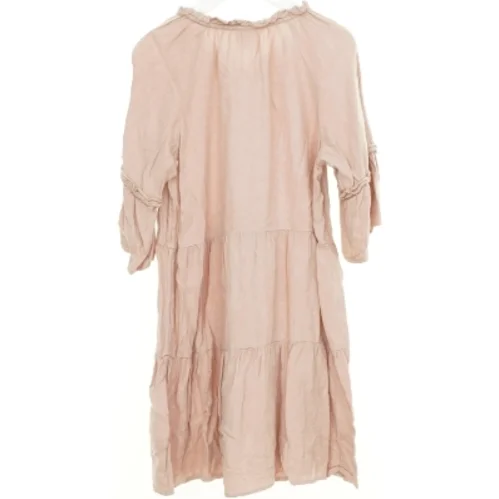 Kjole fra VRS (str. 140 cm)