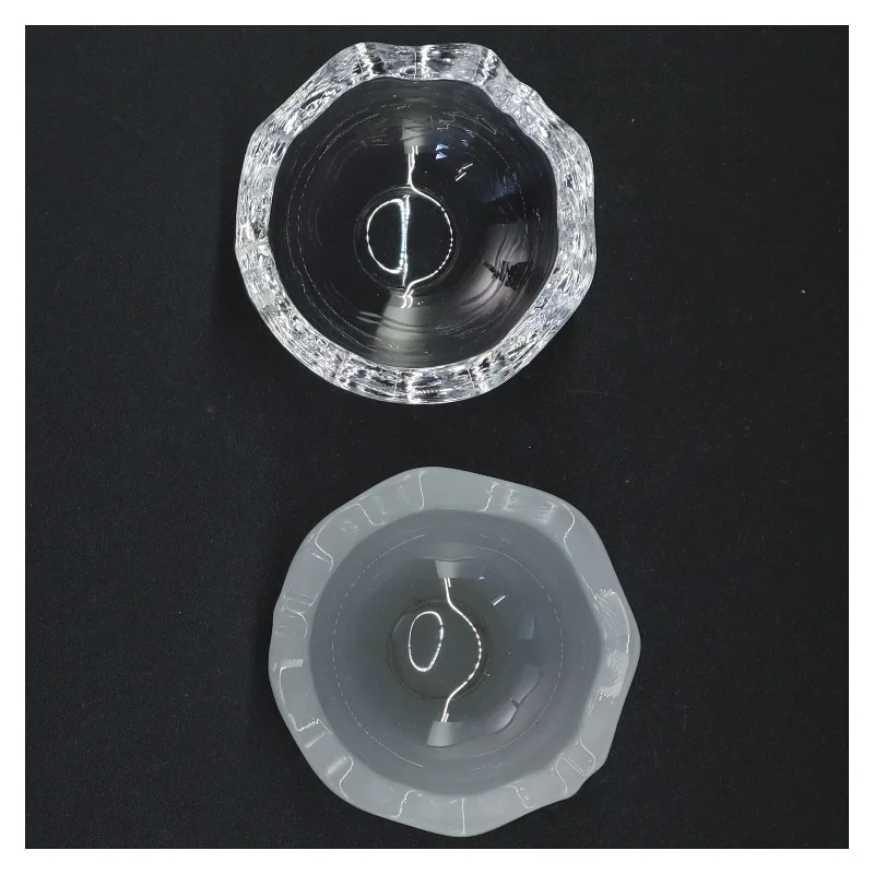 Glas bonbonniere fra Holmegaard (str. Ø 8 cm)