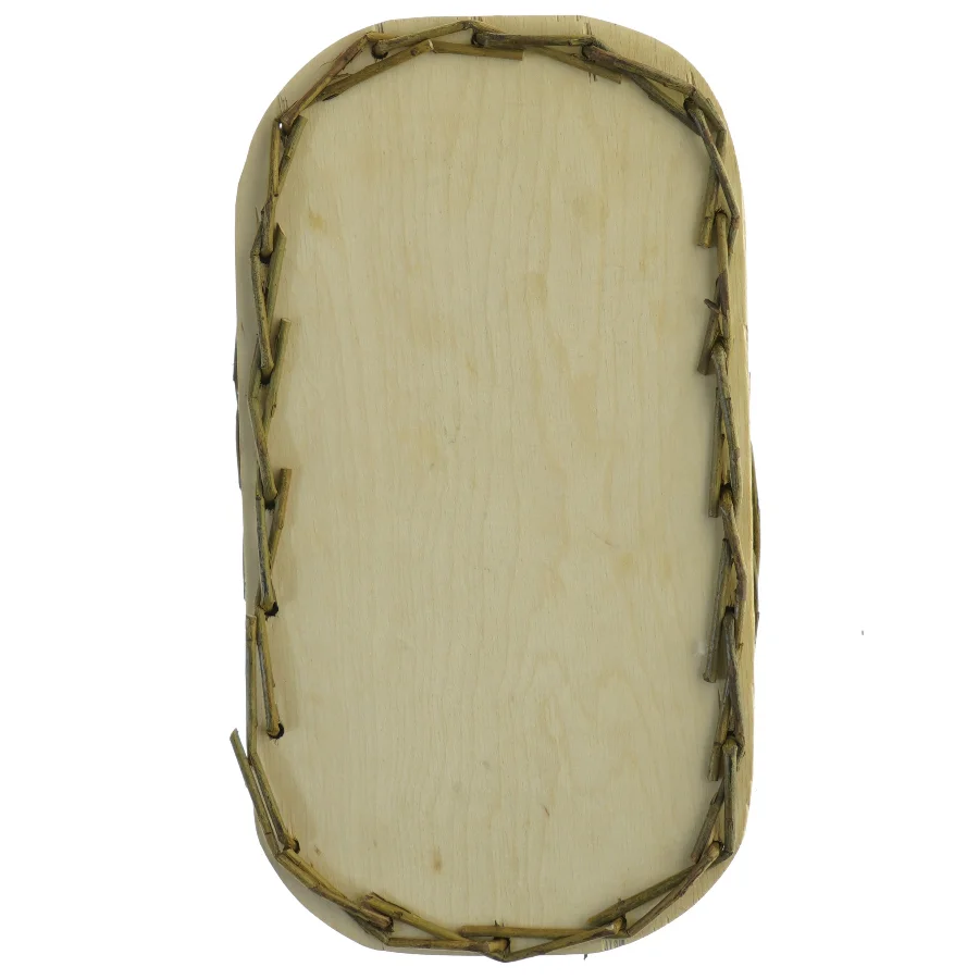 Flettet kurv med stofindlæg (str. 30 x 17 cm)